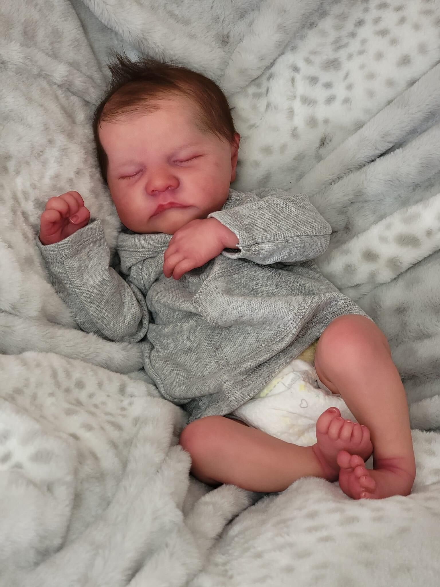 ตุ๊กตาซิลิโคนไวนิลรีบอร์นขนาด1 - Reborn Baby Doll Silicone Realistic บทวิจารณ์และราคา
